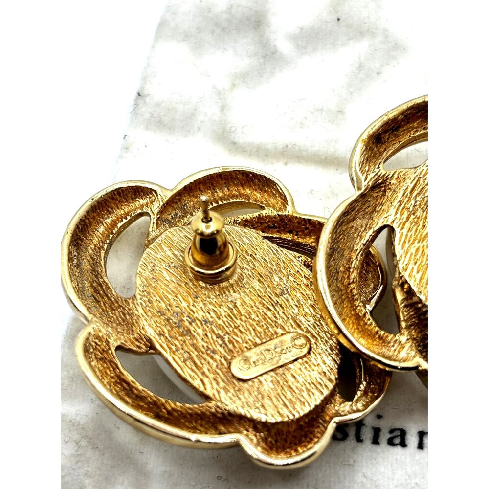 CHRISTIAN DIOR Vintage Women's Gold Lux Mother of Pearl Button Earrings - Picture 6 of 7